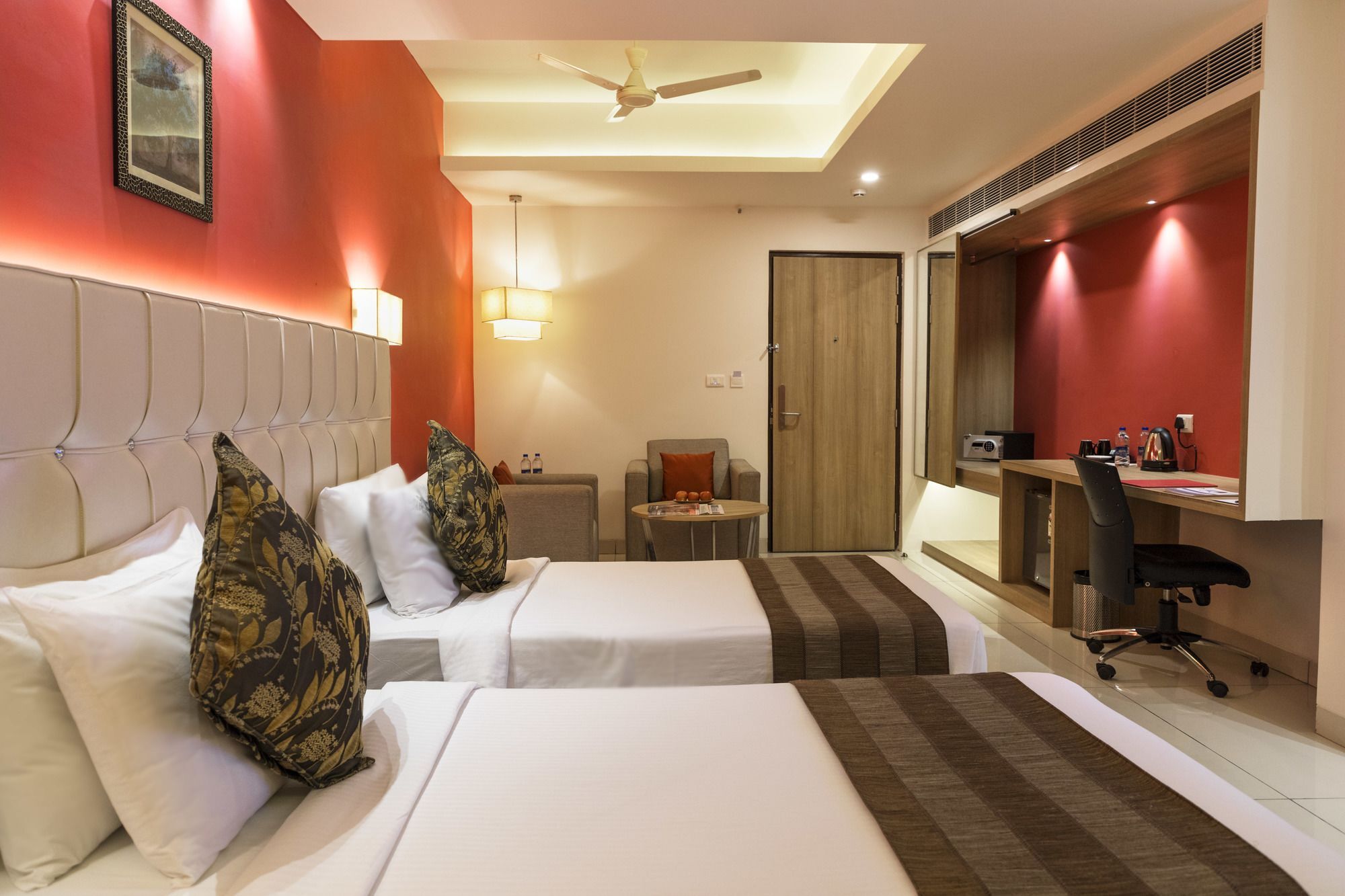 Hotel Citycentral Vijayawāda Esterno foto