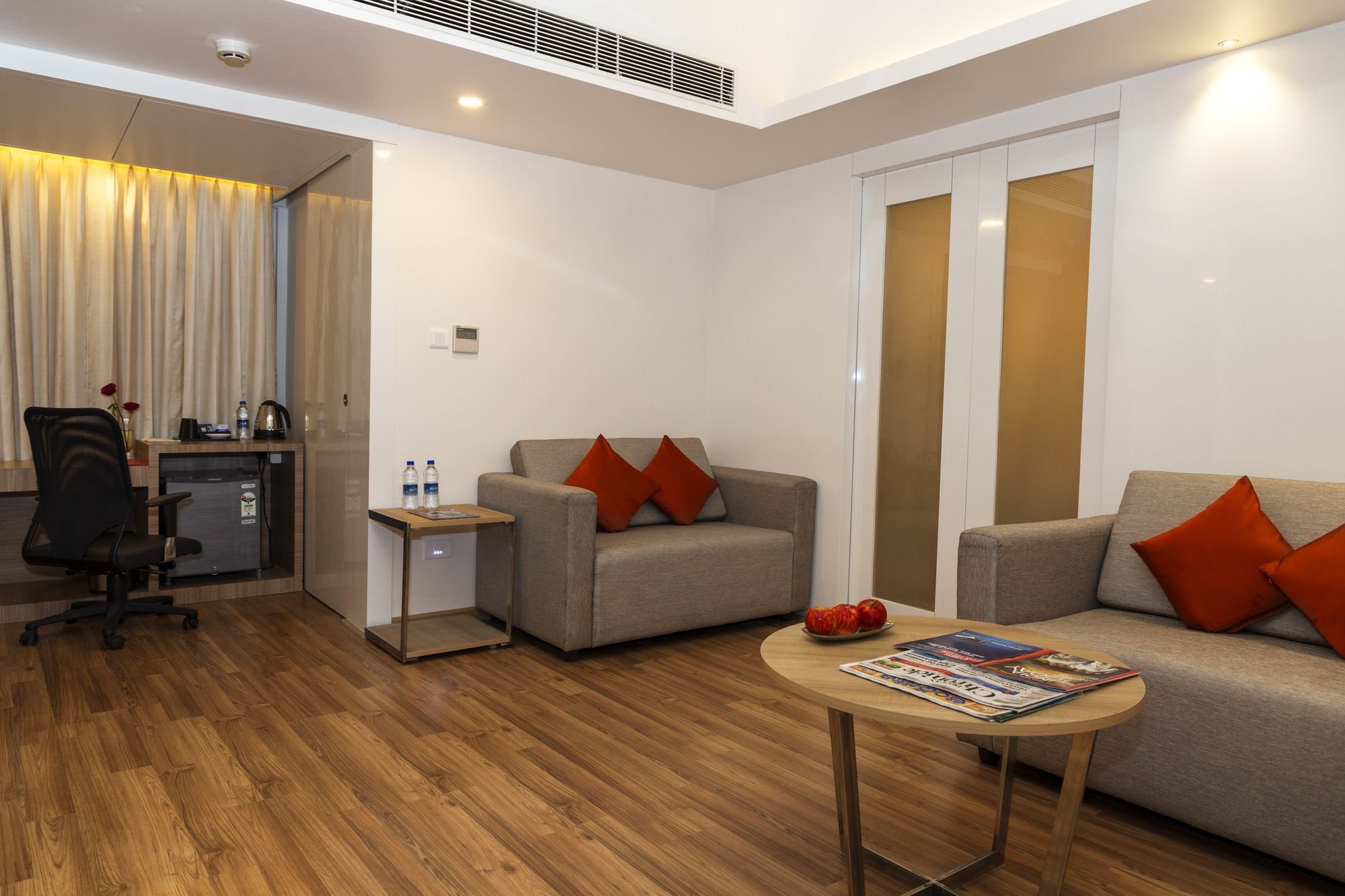 Hotel Citycentral Vijayawāda Esterno foto